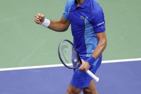  德约科维奇爆冷击败拜仁，战术调整引爆全场！九游体育